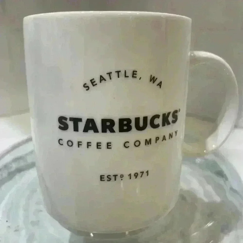 Starbucks 2018 Seattle, WA Washington EST 1971 Large 14oz Ceramic Coffee Tea Mug - Picture 12 of 16